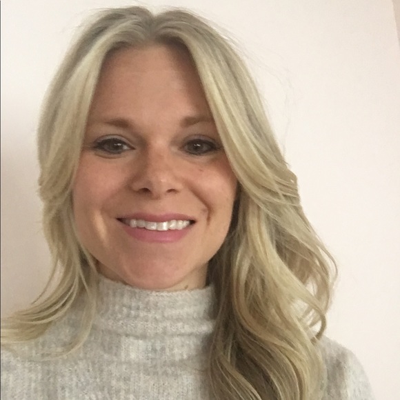 Meet your Posher, Lindsay - Picture 1 of 1